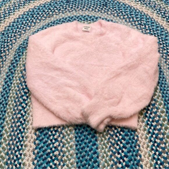 Sunday Best Sweater - Picture 2 of 6